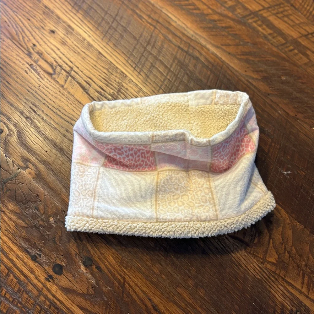 HANDMADE Girls Cowl Scarf in Pink Animal Print, lined w/Sherpa Fleece